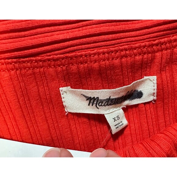 Madewell Off Shoulder Top XS Ribbed Red Twist Front Sleeveless Fold Over Beach - Picture 3 of 5